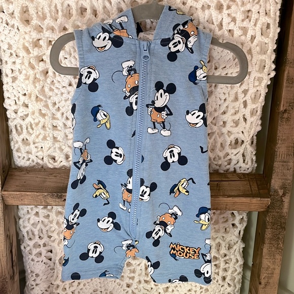 Mickey Mouse One-Piece 6-12M - Picture 1 of 7